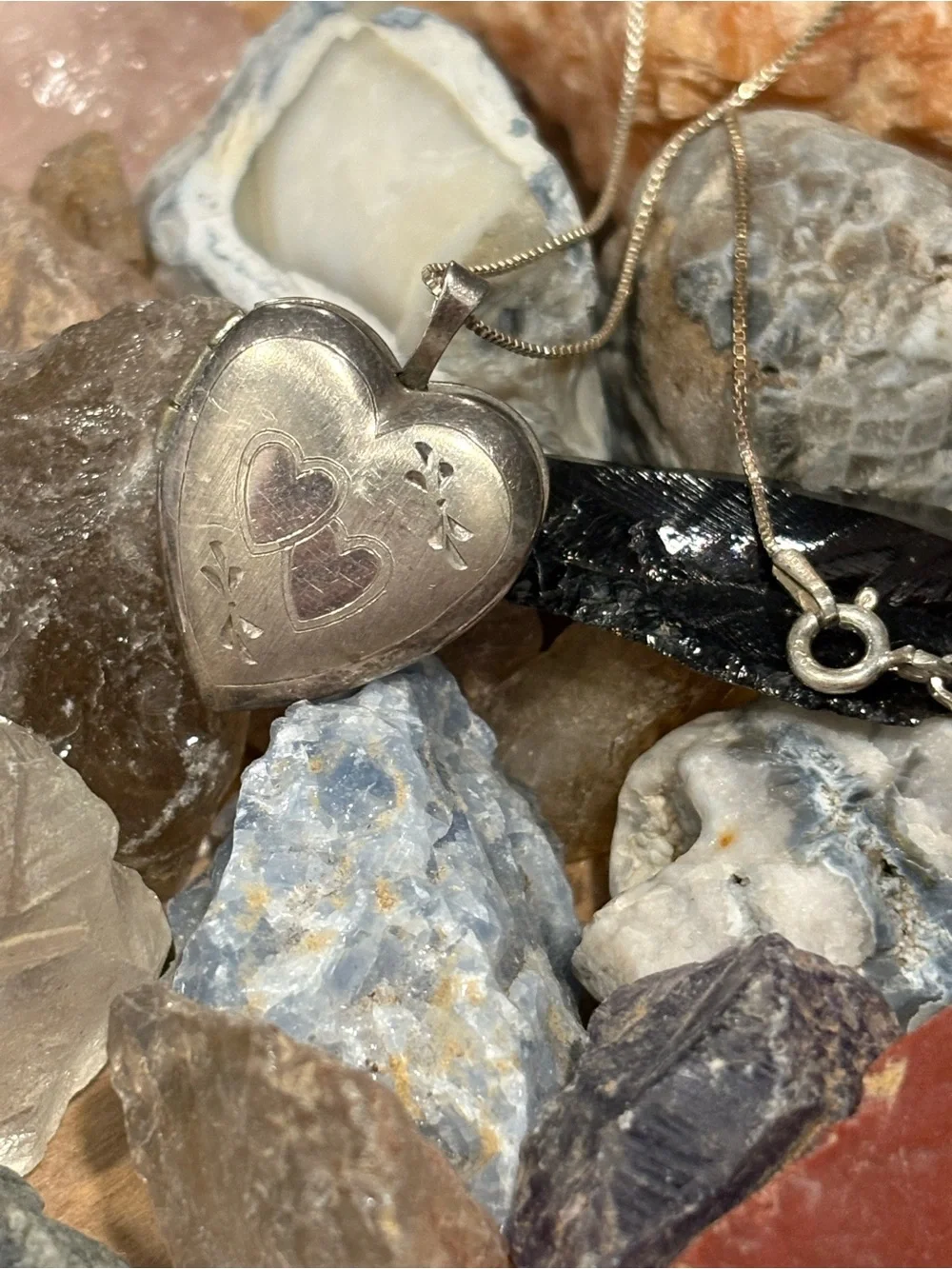 Vintage Heart Locket Necklace - Sterling Silver